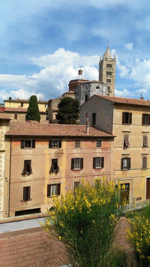 Al 32 B&B Massa Marittima Exterior foto