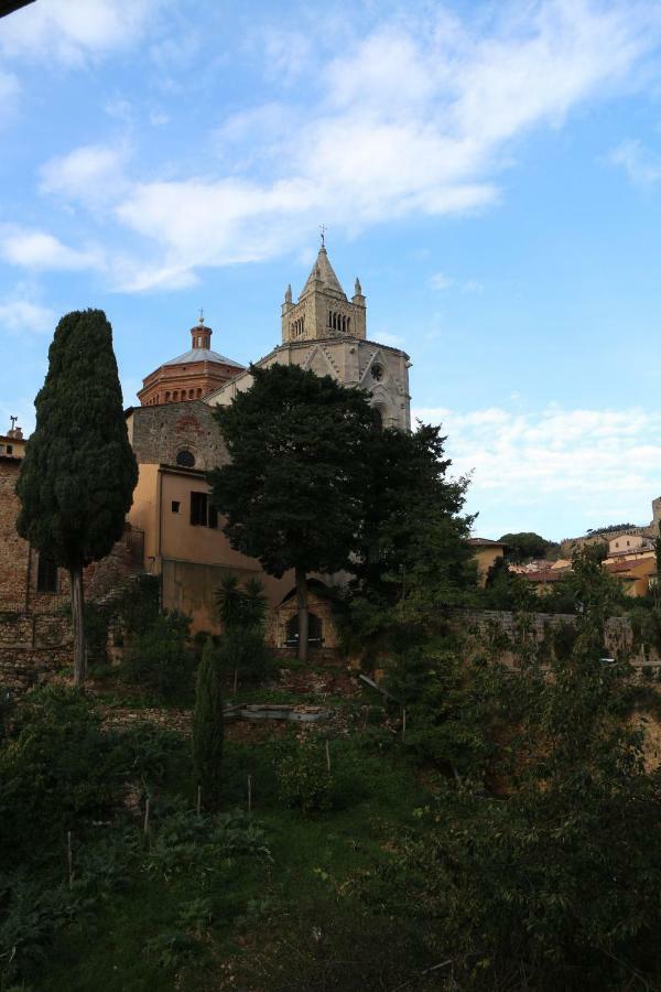 Al 32 B&B Massa Marittima Exterior foto
